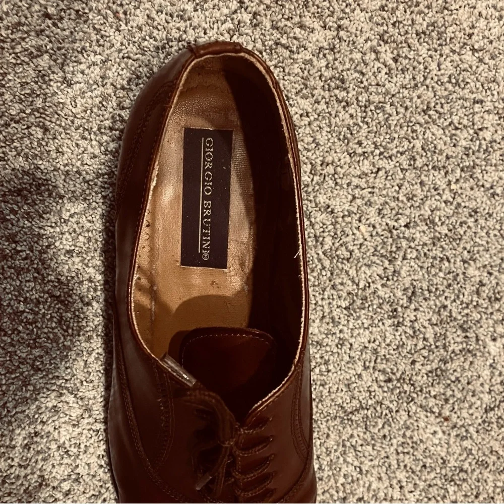 Giorgio Brutini‎ Size US 9 D Brown Shoe Dress Oxford Leather Perforated Cap Toe